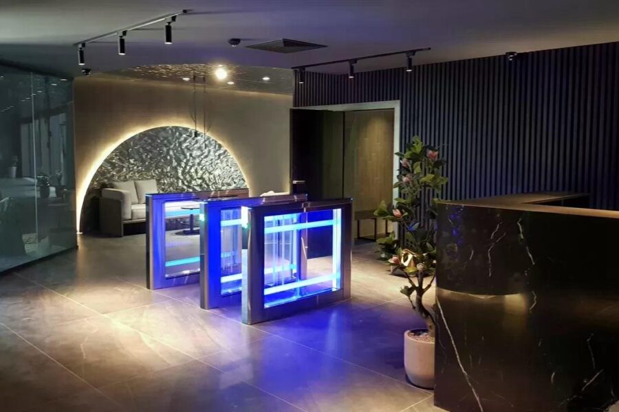 Комплекс відпочинку Emily resort в м. Львів - вхідна група